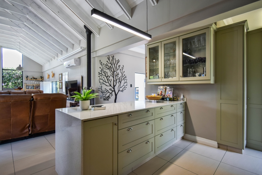 4 Bedroom Property for Sale in Midstream Ridge Gauteng