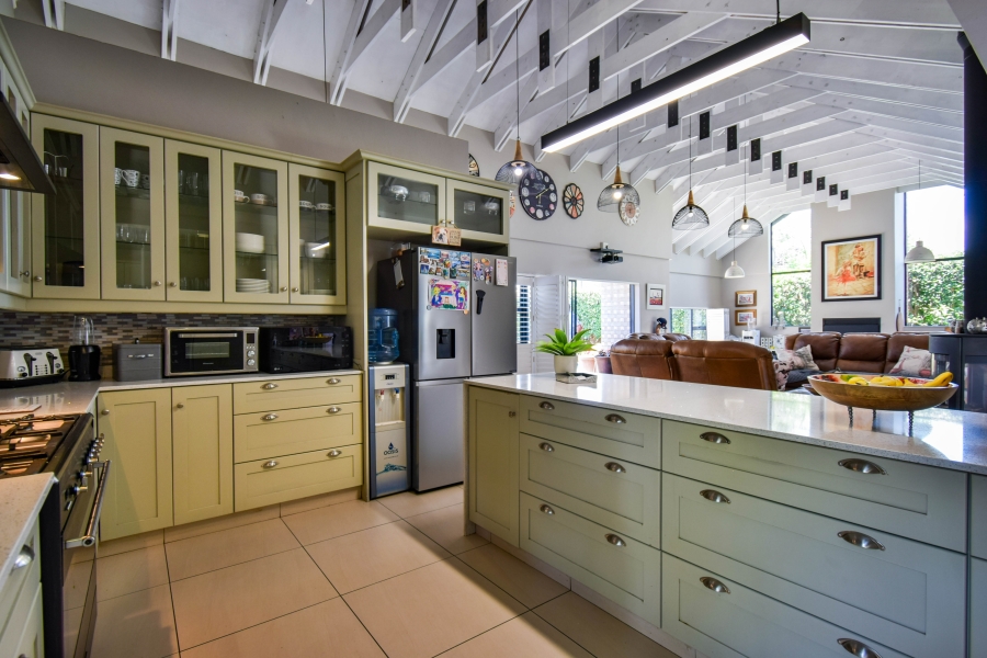 4 Bedroom Property for Sale in Midstream Ridge Gauteng