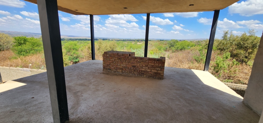 6 Bedroom Property for Sale in Tygerberg Country Estate Gauteng