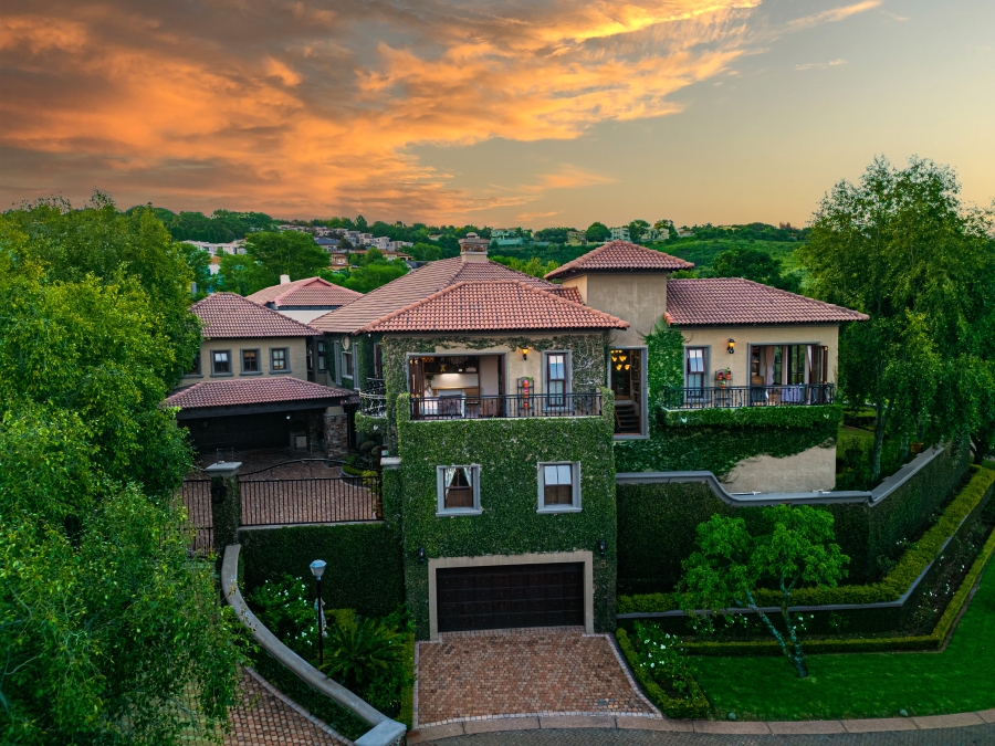 5 Bedroom Property for Sale in Waterkloof Ridge Gauteng