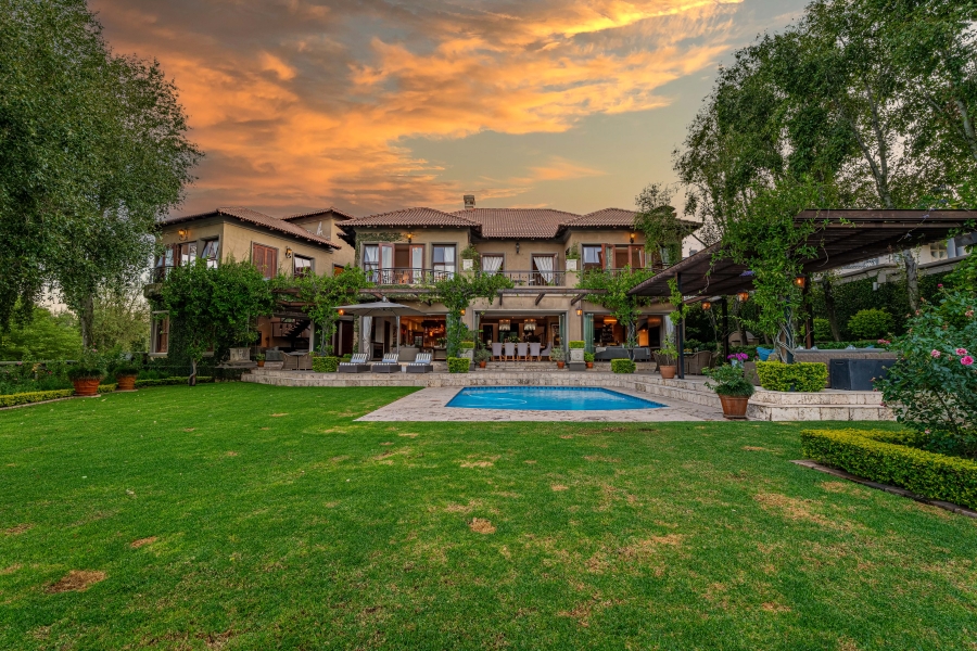 5 Bedroom Property for Sale in Waterkloof Ridge Gauteng