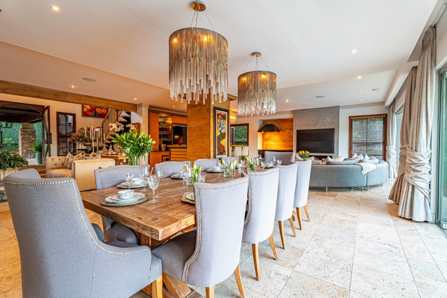 5 Bedroom Property for Sale in Waterkloof Ridge Gauteng