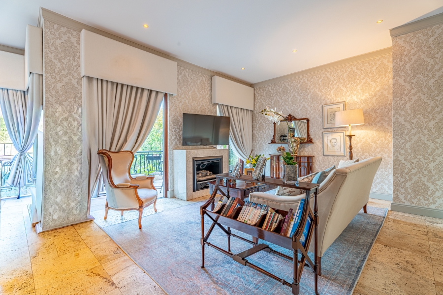 5 Bedroom Property for Sale in Waterkloof Ridge Gauteng