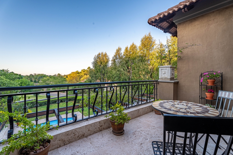 5 Bedroom Property for Sale in Waterkloof Ridge Gauteng