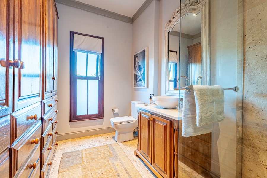 5 Bedroom Property for Sale in Waterkloof Ridge Gauteng