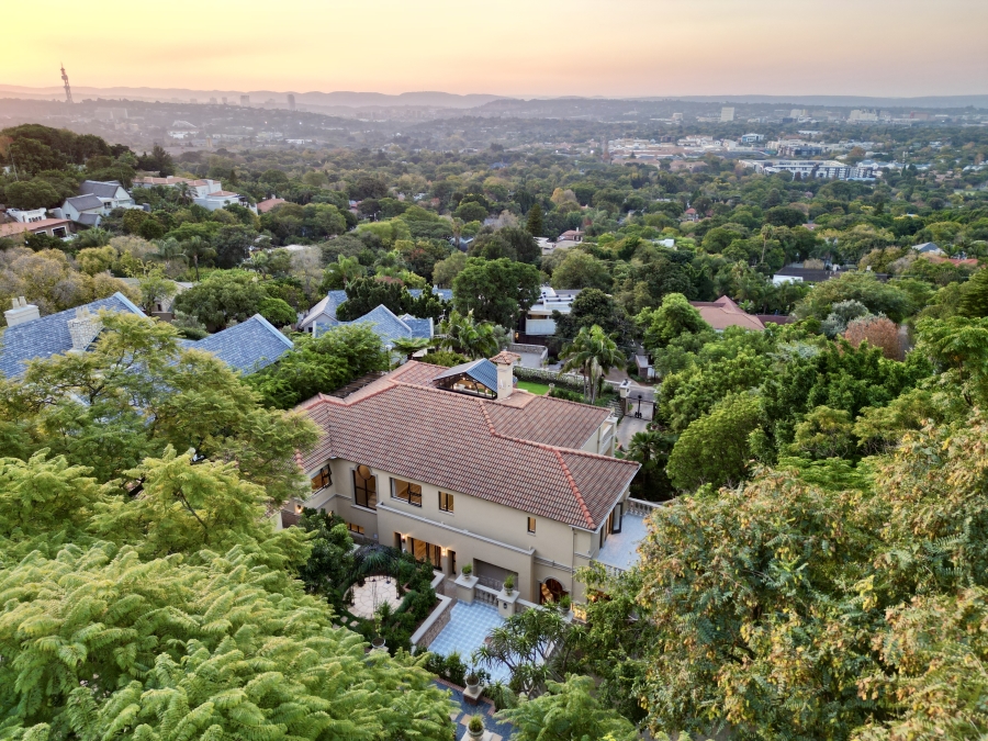 5 Bedroom Property for Sale in Waterkloof Gauteng