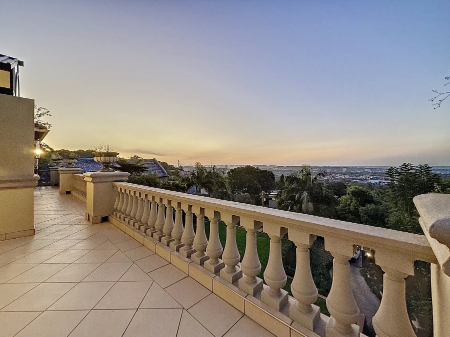 5 Bedroom Property for Sale in Waterkloof Gauteng