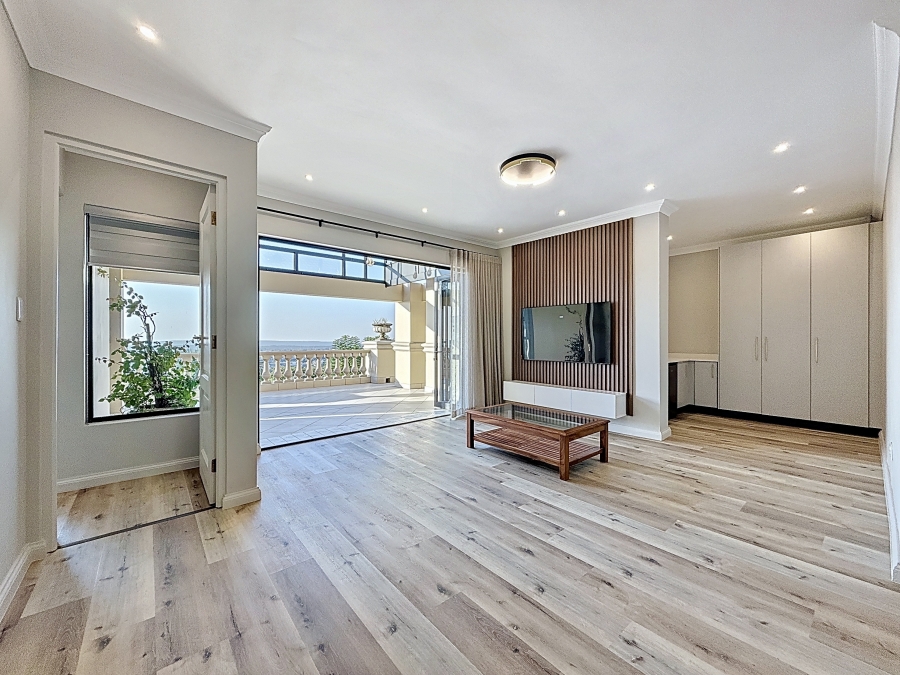 5 Bedroom Property for Sale in Waterkloof Gauteng