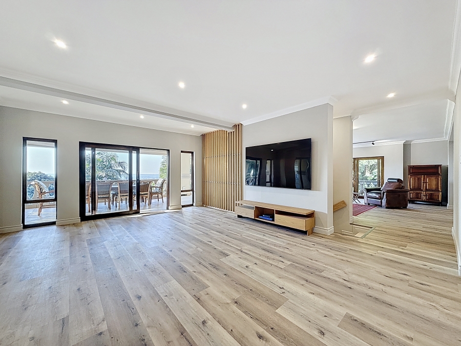 5 Bedroom Property for Sale in Waterkloof Gauteng