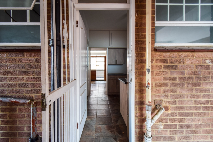 1 Bedroom Property for Sale in Sunnyside Gauteng