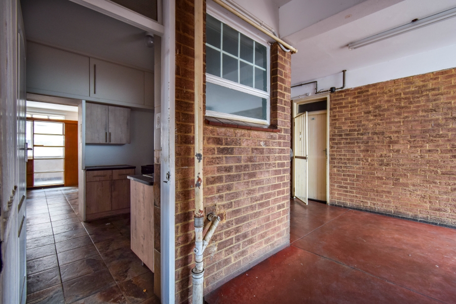 1 Bedroom Property for Sale in Sunnyside Gauteng