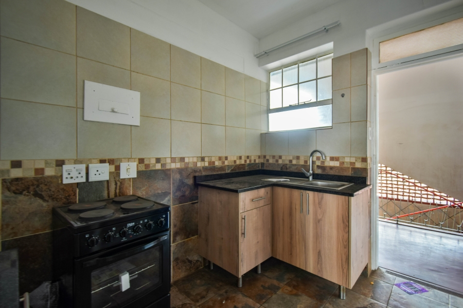 1 Bedroom Property for Sale in Sunnyside Gauteng