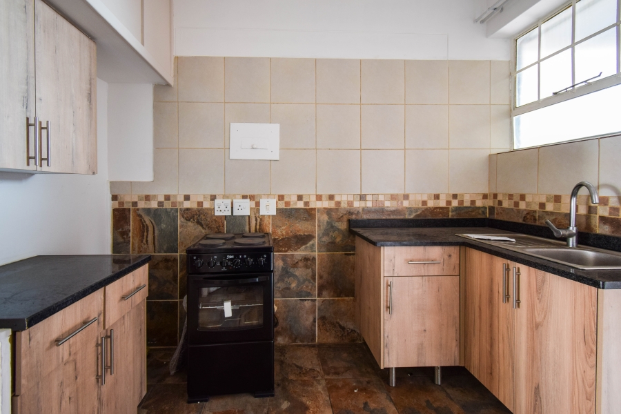 1 Bedroom Property for Sale in Sunnyside Gauteng