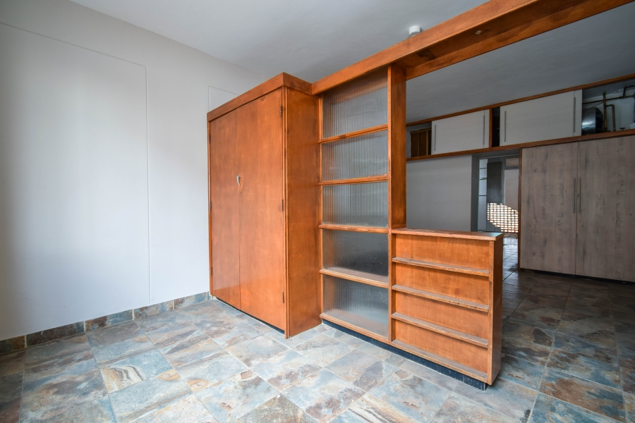 1 Bedroom Property for Sale in Sunnyside Gauteng