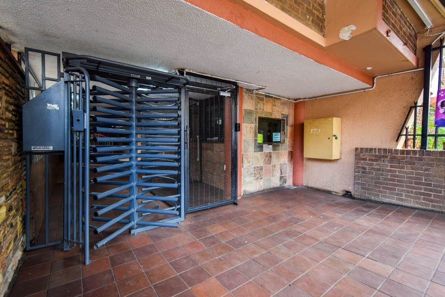 2 Bedroom Property for Sale in Sunnyside Gauteng