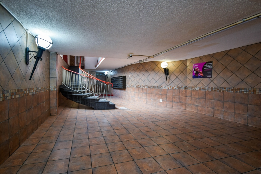 2 Bedroom Property for Sale in Sunnyside Gauteng