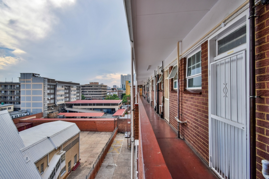 2 Bedroom Property for Sale in Sunnyside Gauteng