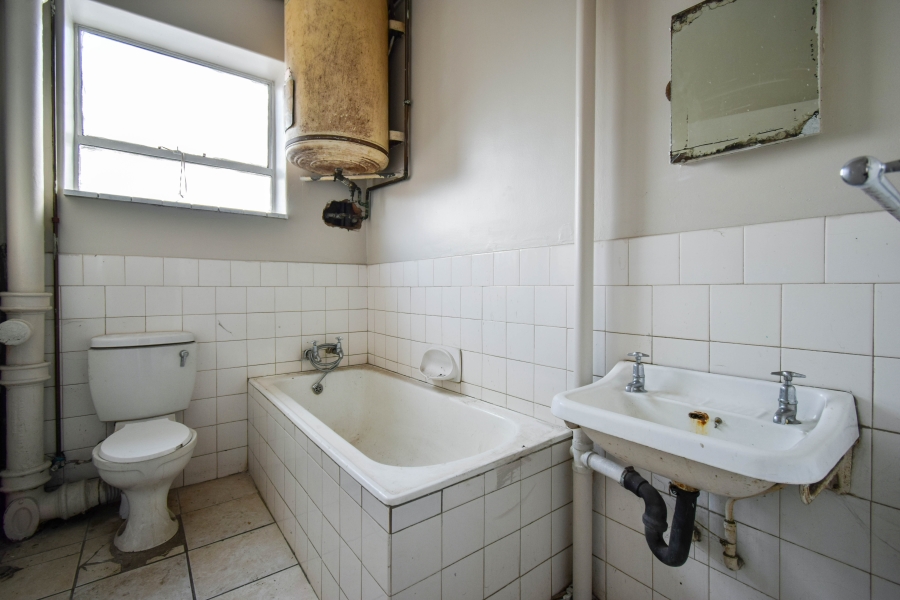 2 Bedroom Property for Sale in Sunnyside Gauteng