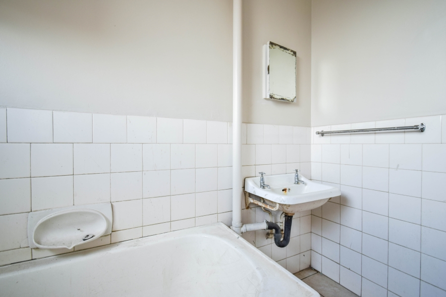 2 Bedroom Property for Sale in Sunnyside Gauteng