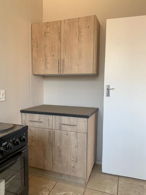 1 Bedroom Property for Sale in Sunnyside Gauteng