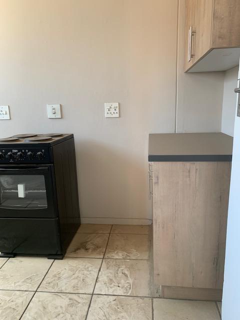 1 Bedroom Property for Sale in Sunnyside Gauteng