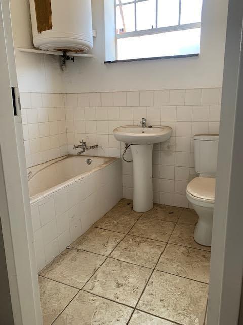 1 Bedroom Property for Sale in Sunnyside Gauteng