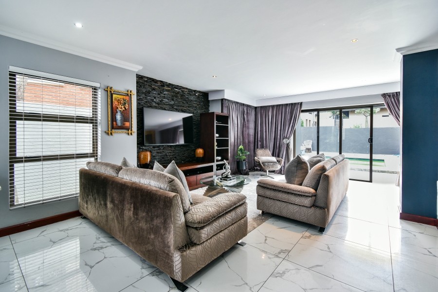 3 Bedroom Property for Sale in Olympus AH Gauteng