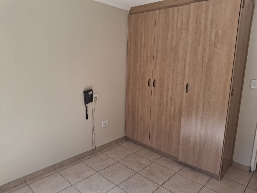 2 Bedroom Property for Sale in Willow Park Manor Gauteng