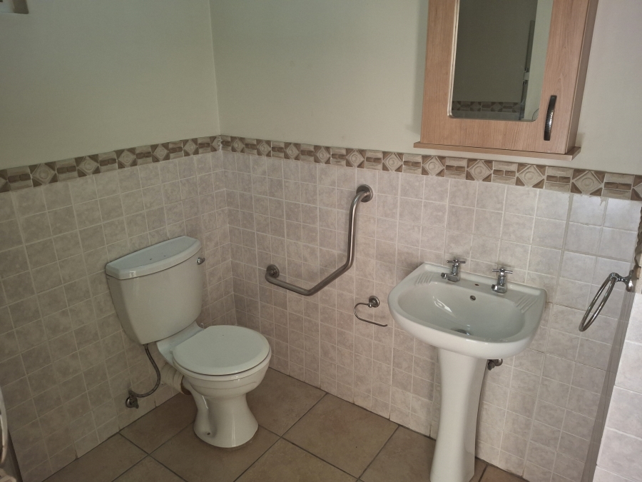 2 Bedroom Property for Sale in Willow Park Manor Gauteng