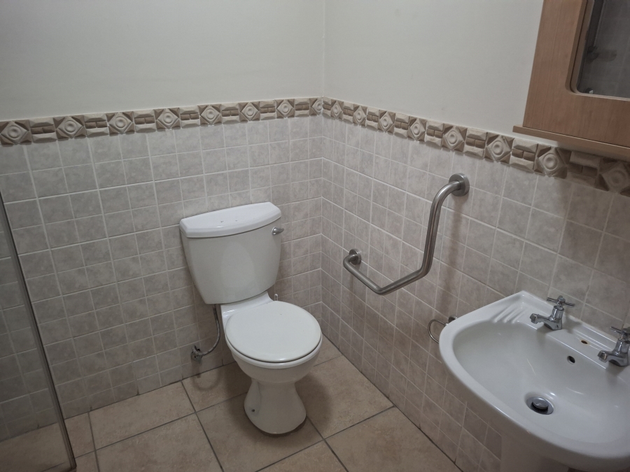 2 Bedroom Property for Sale in Willow Park Manor Gauteng