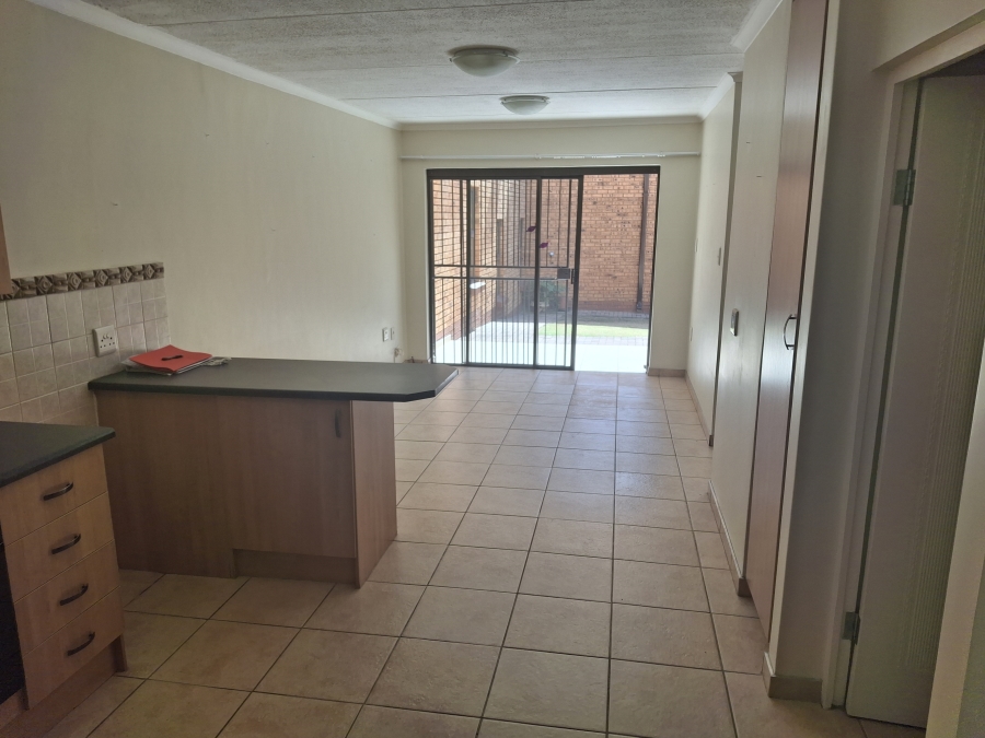 2 Bedroom Property for Sale in Willow Park Manor Gauteng