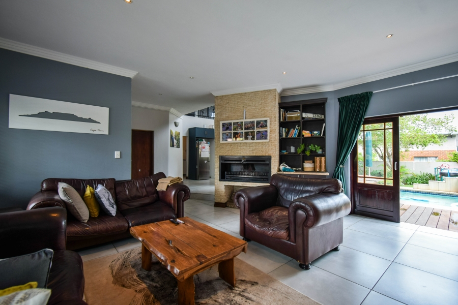 4 Bedroom Property for Sale in Olympus AH Gauteng