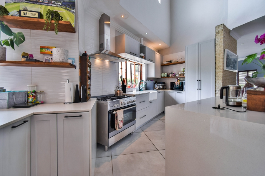 4 Bedroom Property for Sale in Olympus AH Gauteng