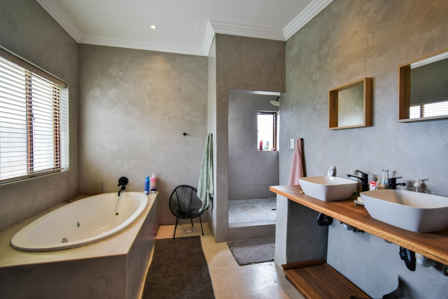 4 Bedroom Property for Sale in Olympus AH Gauteng