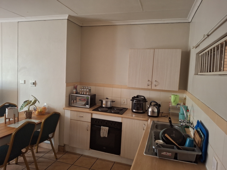 2 Bedroom Property for Sale in Die Wilgers Gauteng