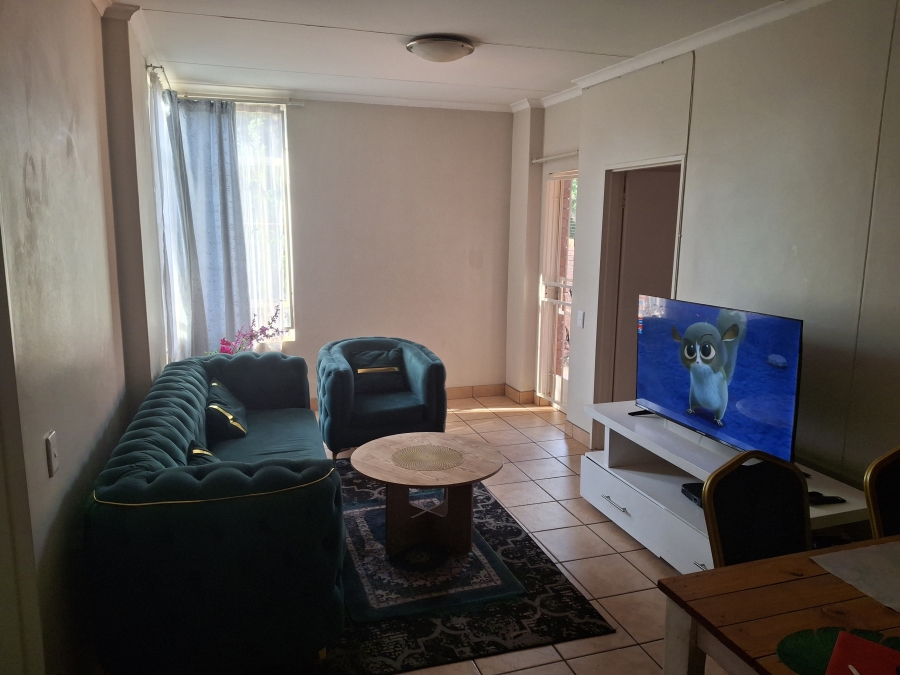 2 Bedroom Property for Sale in Die Wilgers Gauteng