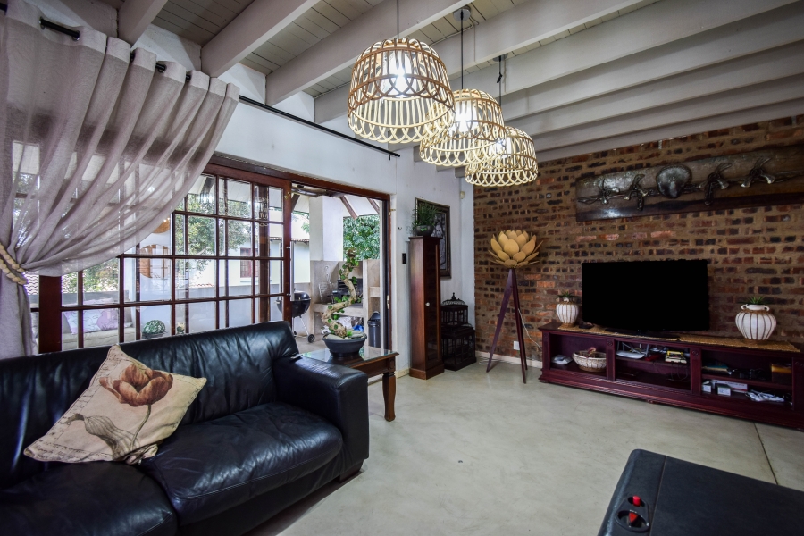 4 Bedroom Property for Sale in Moreleta Park Gauteng