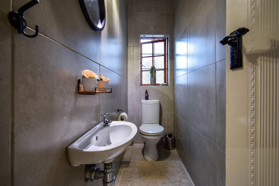 4 Bedroom Property for Sale in Moreleta Park Gauteng