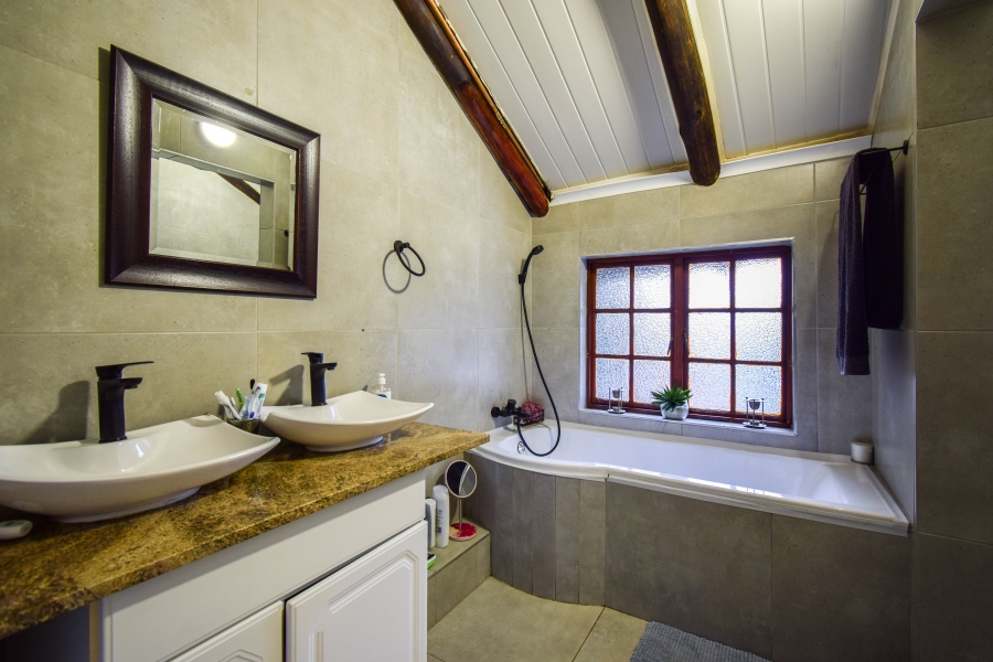 4 Bedroom Property for Sale in Moreleta Park Gauteng