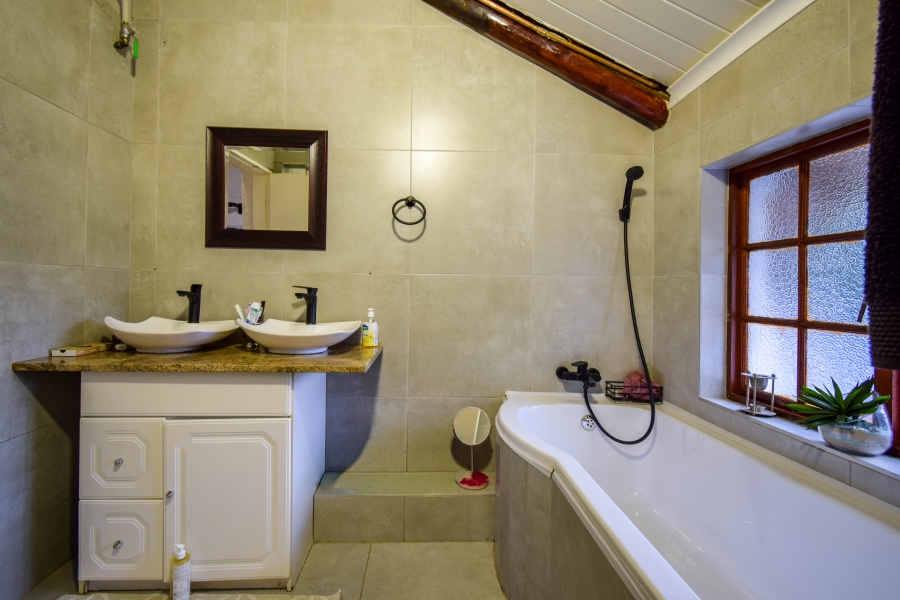 4 Bedroom Property for Sale in Moreleta Park Gauteng