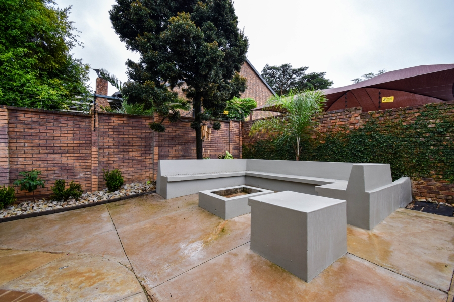 4 Bedroom Property for Sale in Moreleta Park Gauteng