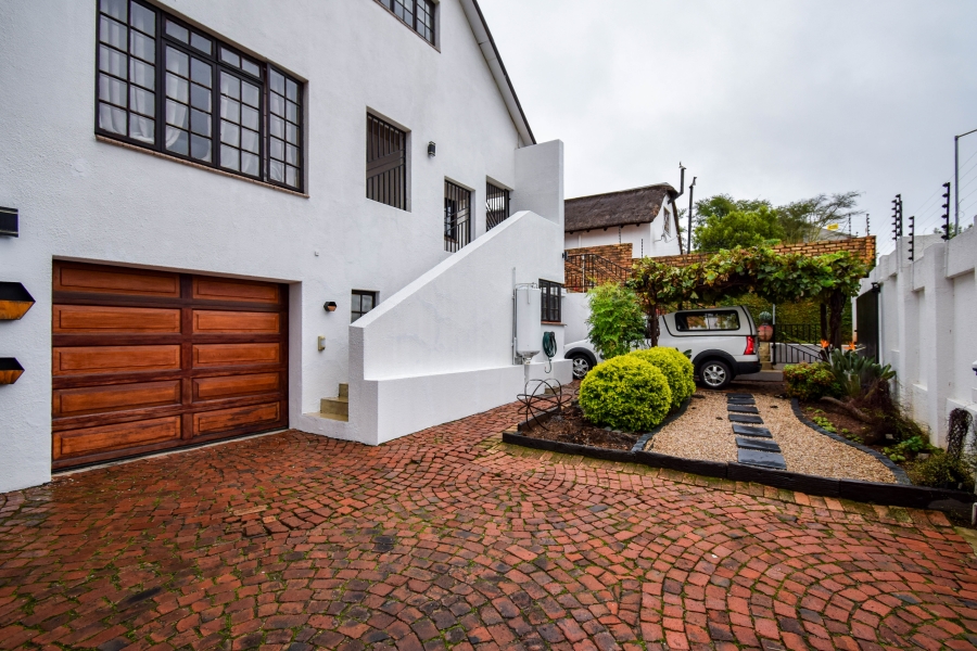 4 Bedroom Property for Sale in Moreleta Park Gauteng