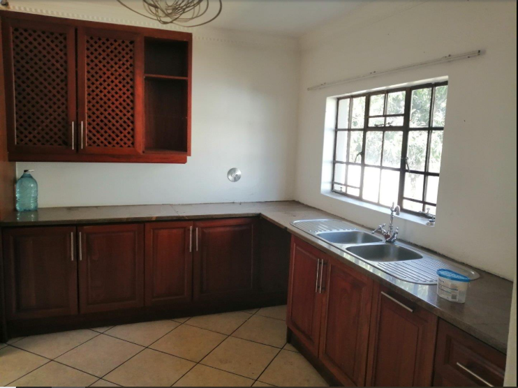 4 Bedroom Property for Sale in Amandasig Gauteng