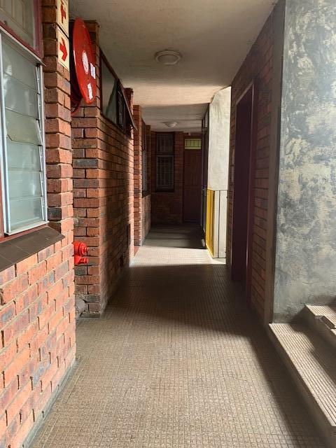 2 Bedroom Property for Sale in Pretoria Central Gauteng