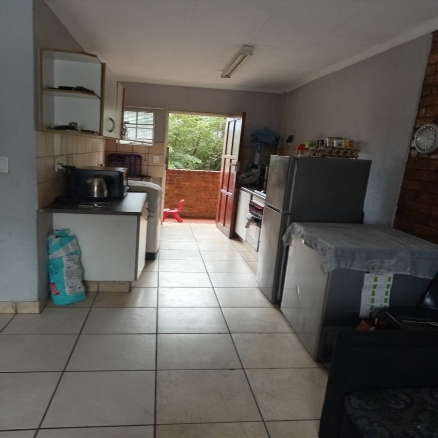 2 Bedroom Property for Sale in Pretoria West Gauteng