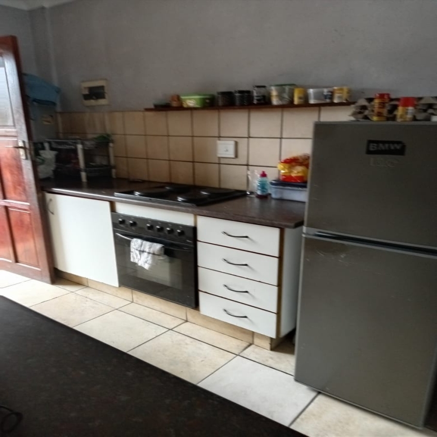 2 Bedroom Property for Sale in Pretoria West Gauteng
