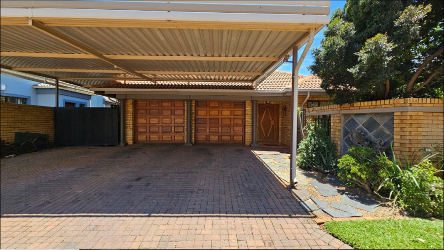 3 Bedroom Property for Sale in Montana Gauteng