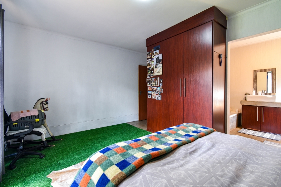 4 Bedroom Property for Sale in Olympus AH Gauteng