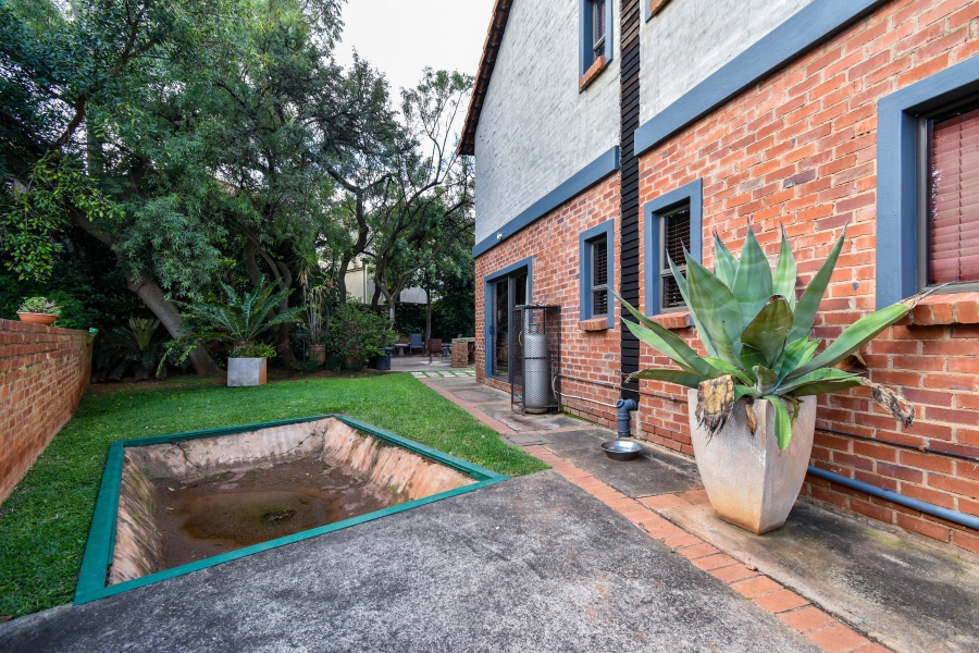 4 Bedroom Property for Sale in Olympus AH Gauteng