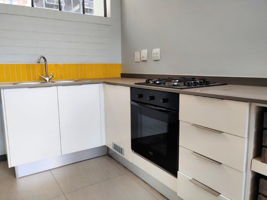 1 Bedroom Property for Sale in Braamfontein Gauteng